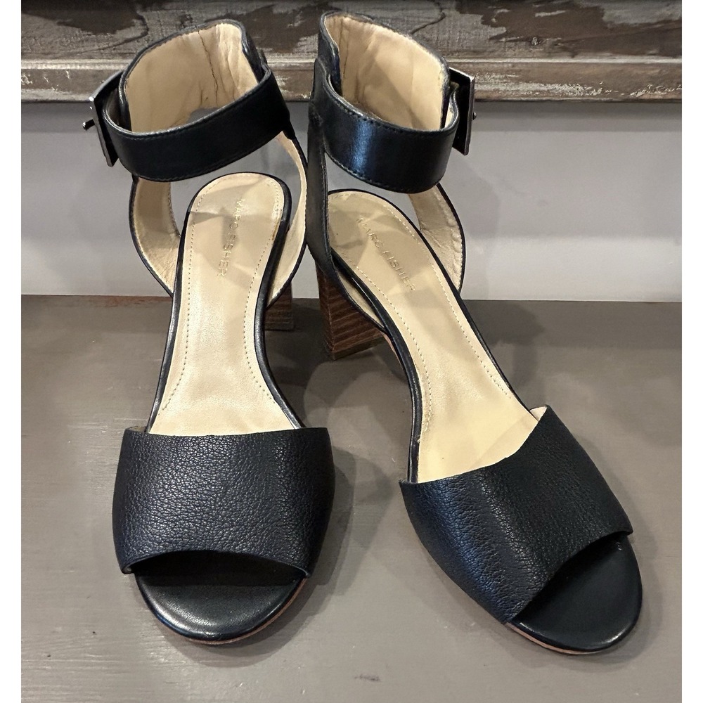 Marc Fisher Genette Black Leather Ankle Strap Block Heel Sandals Size 8M